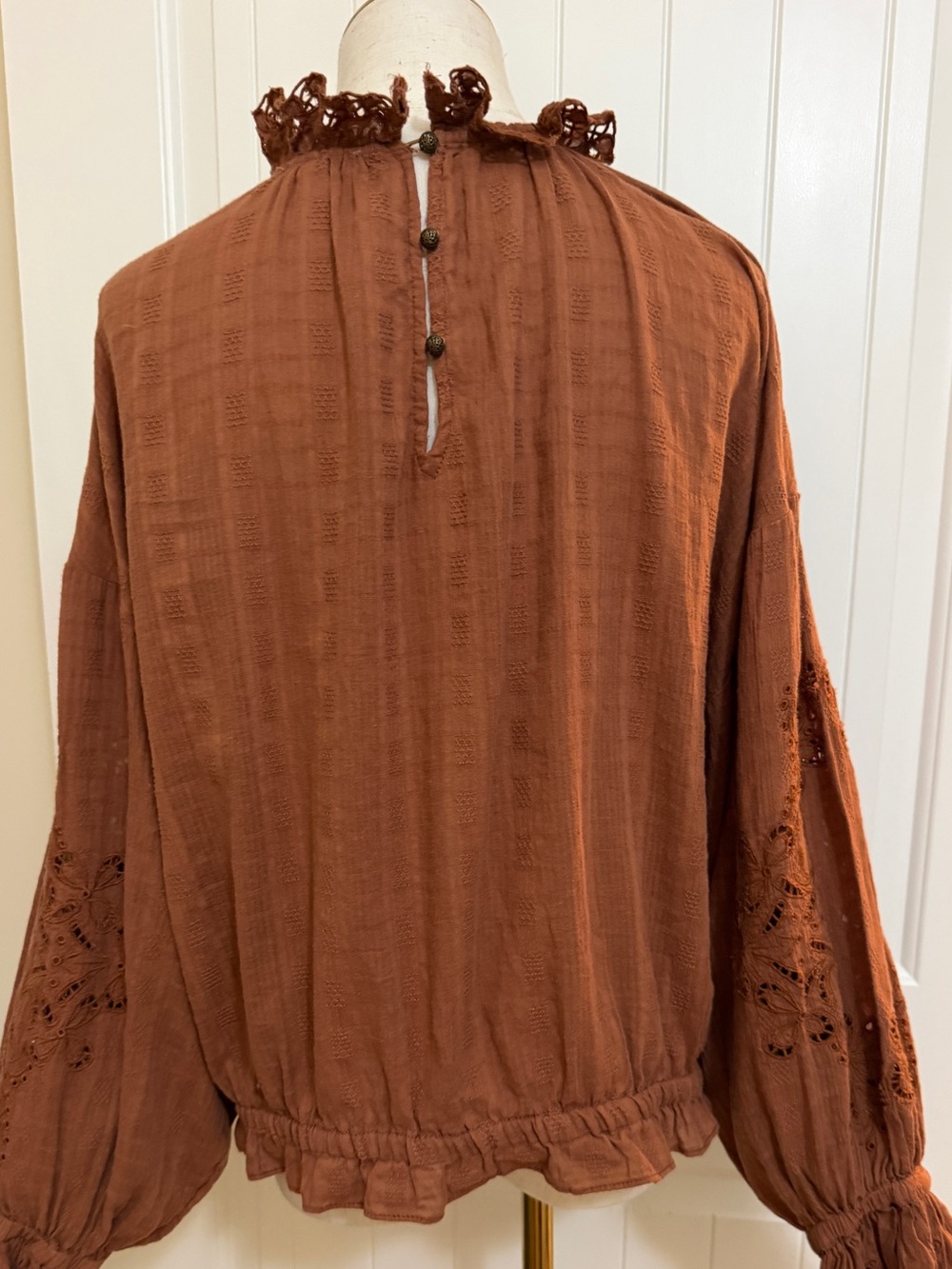 Anthropologie Pilcro Rust Brown Eyelet Peasant Blouse Size XL Boho, Cottagecore - Picture 7 of 16